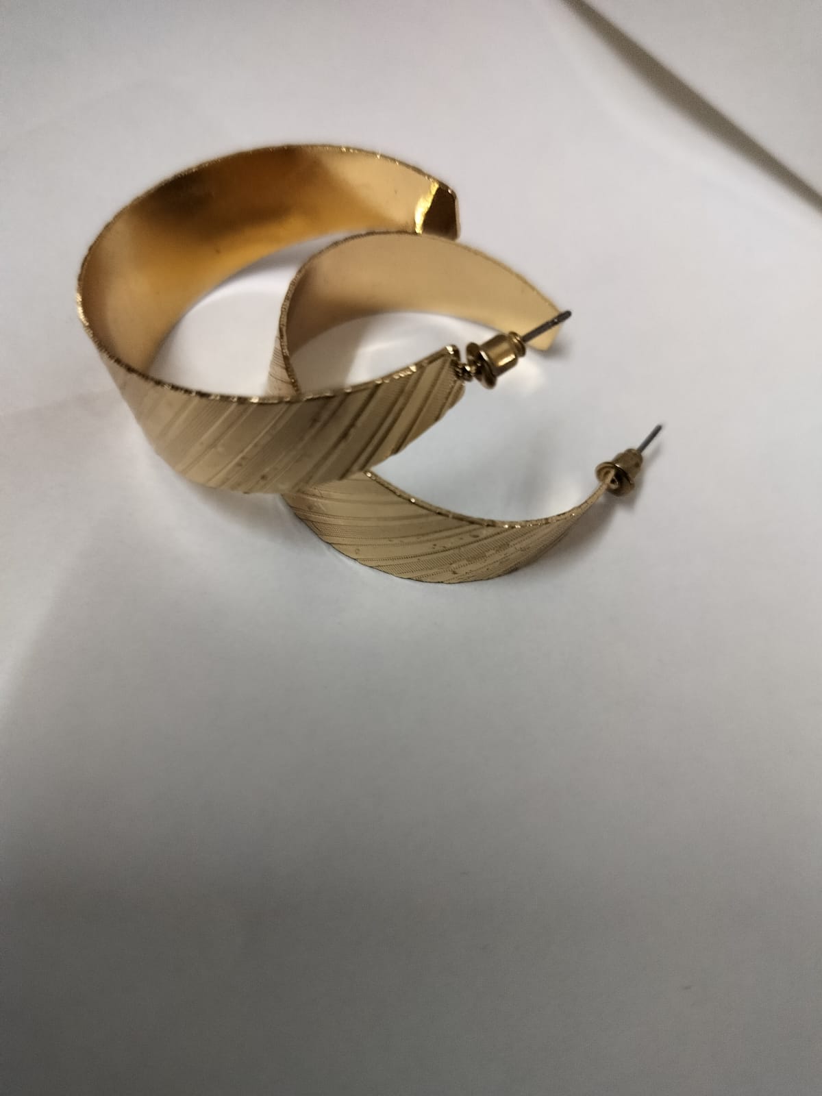 Golden Whispers Celebration Hamper